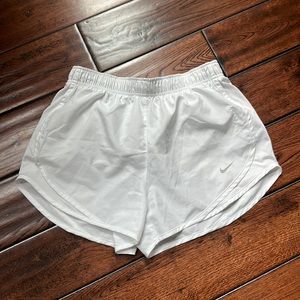 Women’s Nike dri-fit running shorts size small